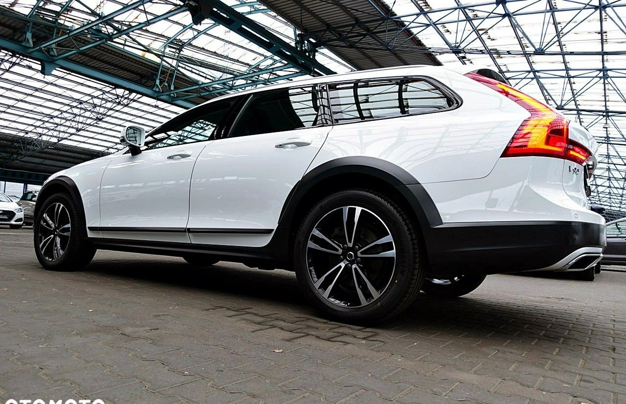 Volvo V90 Cross Country cena 219900 przebieg: 85000, rok produkcji 2020 z Kętrzyn małe 781